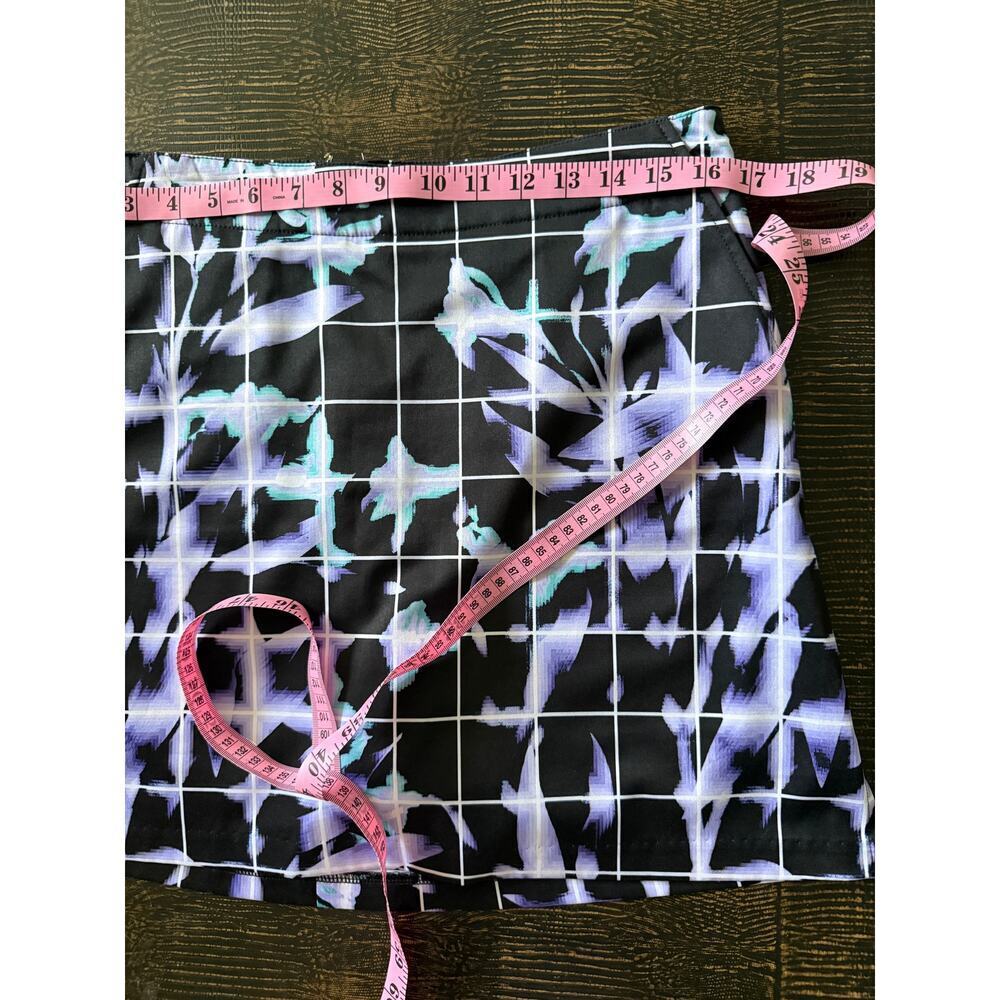 Lady Hagen Sz 6 Skorts - Picture 12 of 14